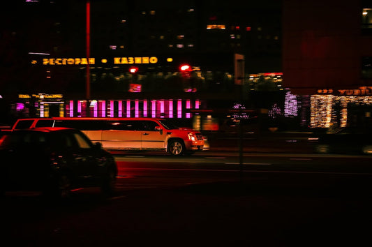 How to Identify Key Market Signals in the Fast-Paced Aftermarket Parts Arena - Service Parts Online